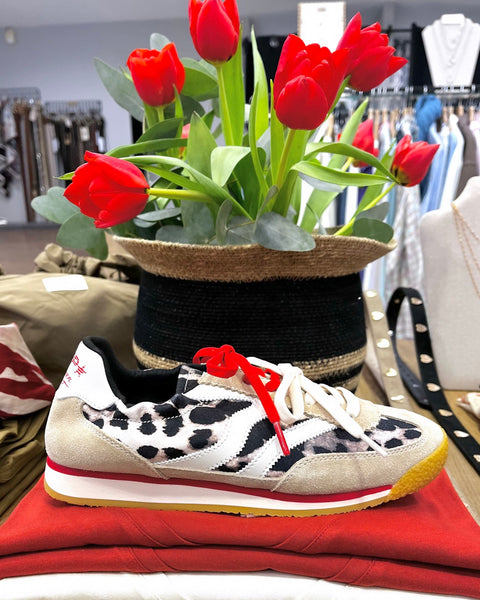 Baskets beige et léopard MRP