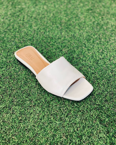 Mules en cuir crème Sofia Toral